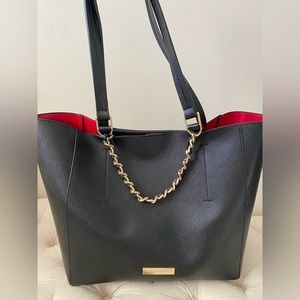 Suzy Levian black tote bag